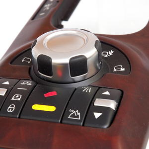Range Rover L322 Gear Selector Surround - Burr Walnut (Late Type) Preview
